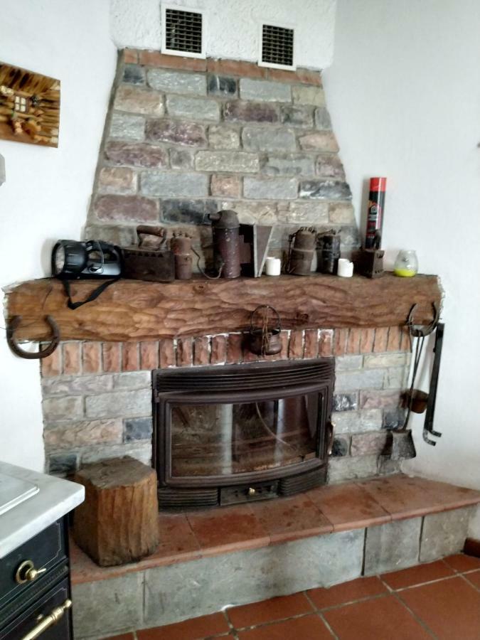 Tra Er Boscu Er Maa Villa Volastra Luaran gambar